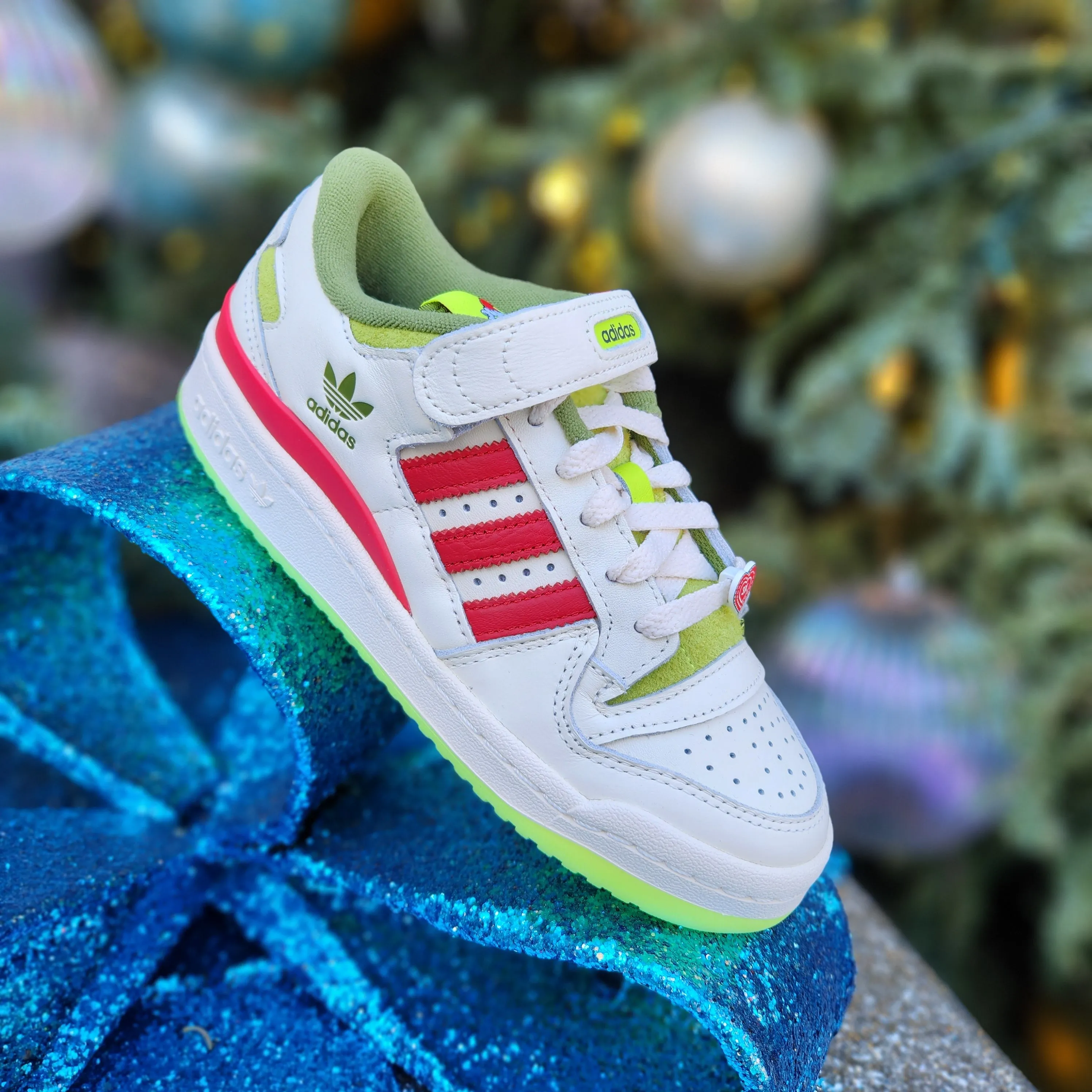 ADIDAS FORUM "THE GRINCH"  GS