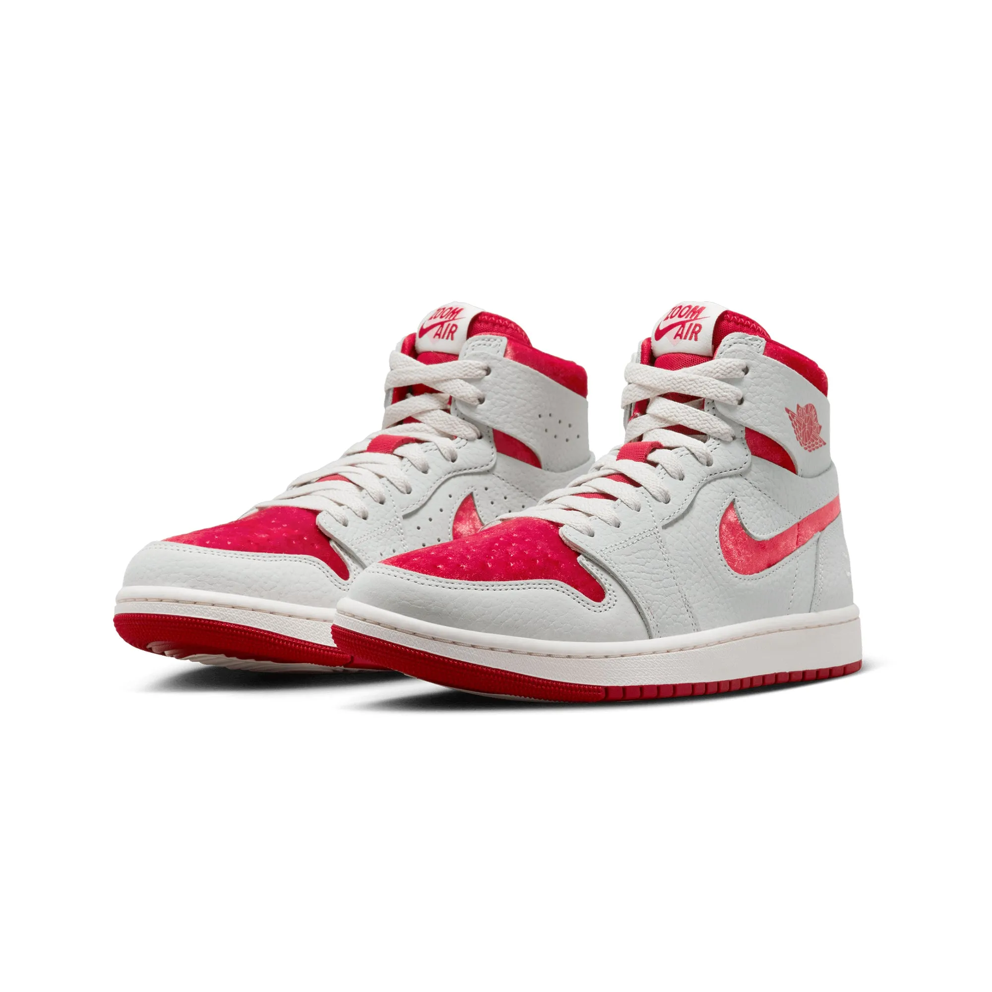 Stylish Air Jordan 1 Womens Zoom CMFT 2 Shoes for Ultimate Comfort