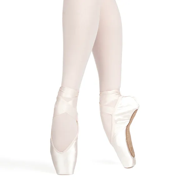 Russian Pointe Sapfir Pointe Shoes V-Cut